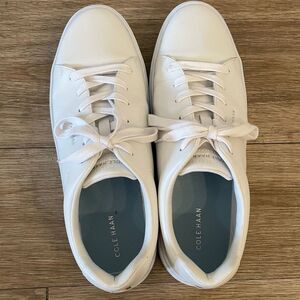 Cole Haan Womens White Leather Traveler Sneakers, size 11